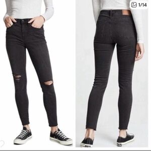 Madewell 9” high rise ripped Black Skinny Jeans